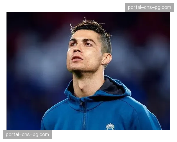 法国警方突击搜查多家足球俱乐部，调查税务欺诈