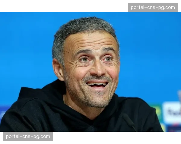 恩里克谈巴黎战术体系：比赛不是吃爆米花的轻松款